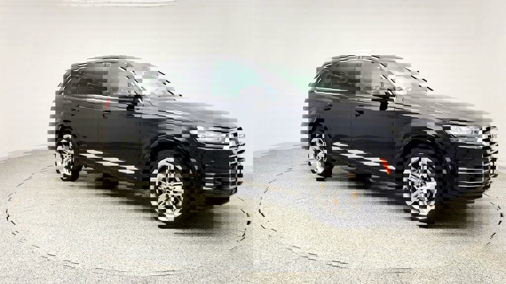 Used 2019 Audi Q7 3.0T Prestige image 3
