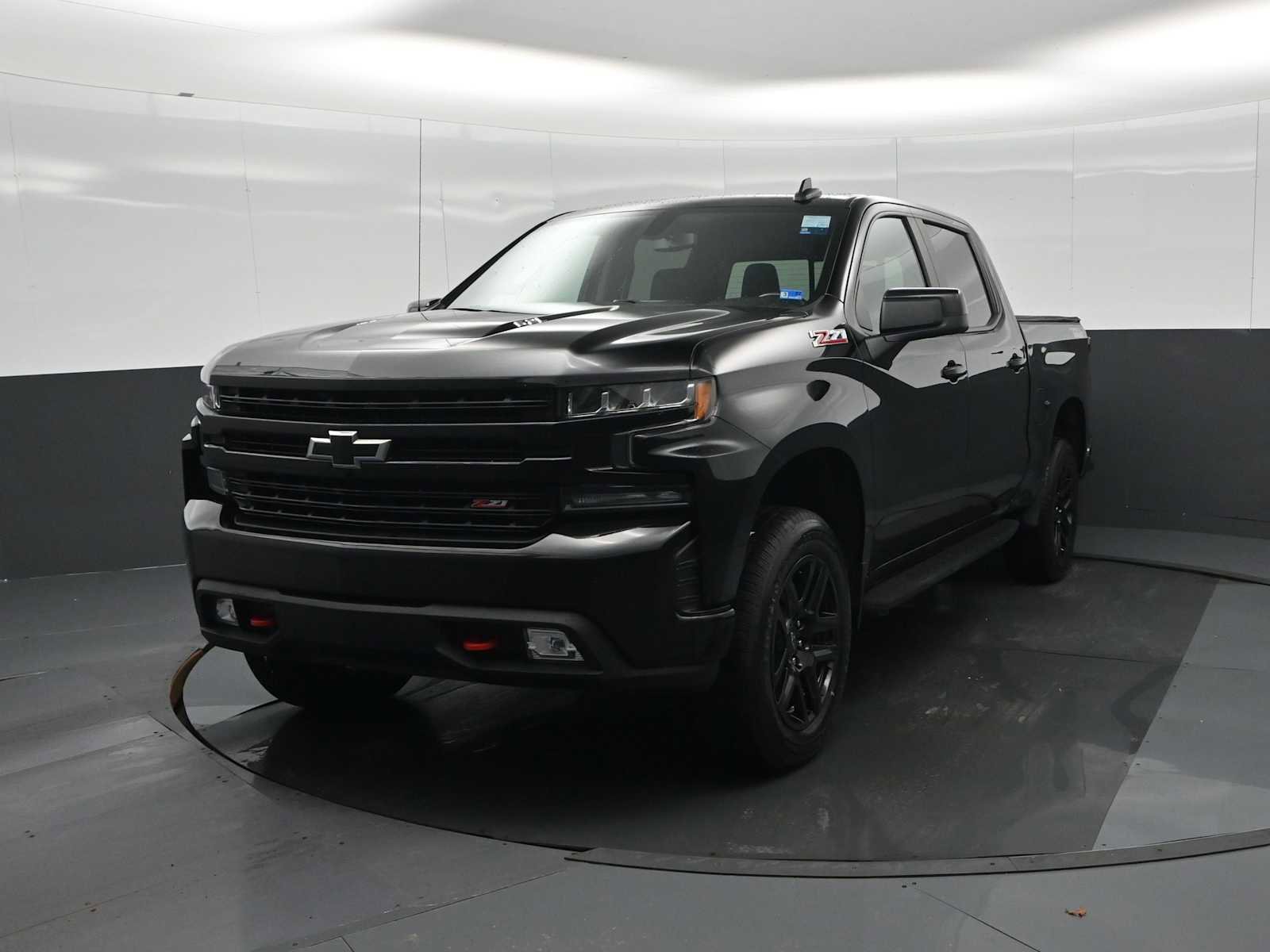 Used 2022 Chevrolet Silverado 1500 LT Trail Boss w/ Convenience Package II image 5