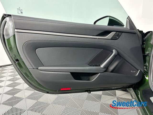 Used 2026 Porsche 911 Carrera RWD image 39