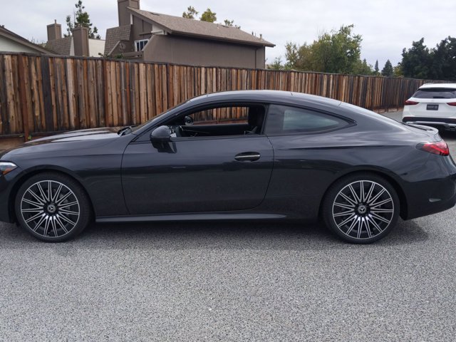 New 2027 Mercedes-Benz CLE 300 4MATIC Coupe image 5