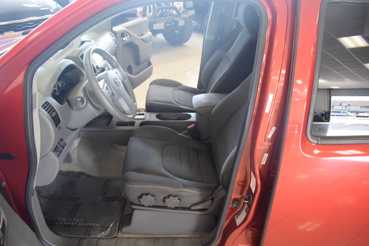 Used 2015 Nissan Frontier Desert Runner RWD image 63