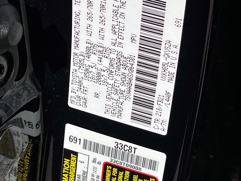 Used 2025 Toyota Sequoia 4WD image 22