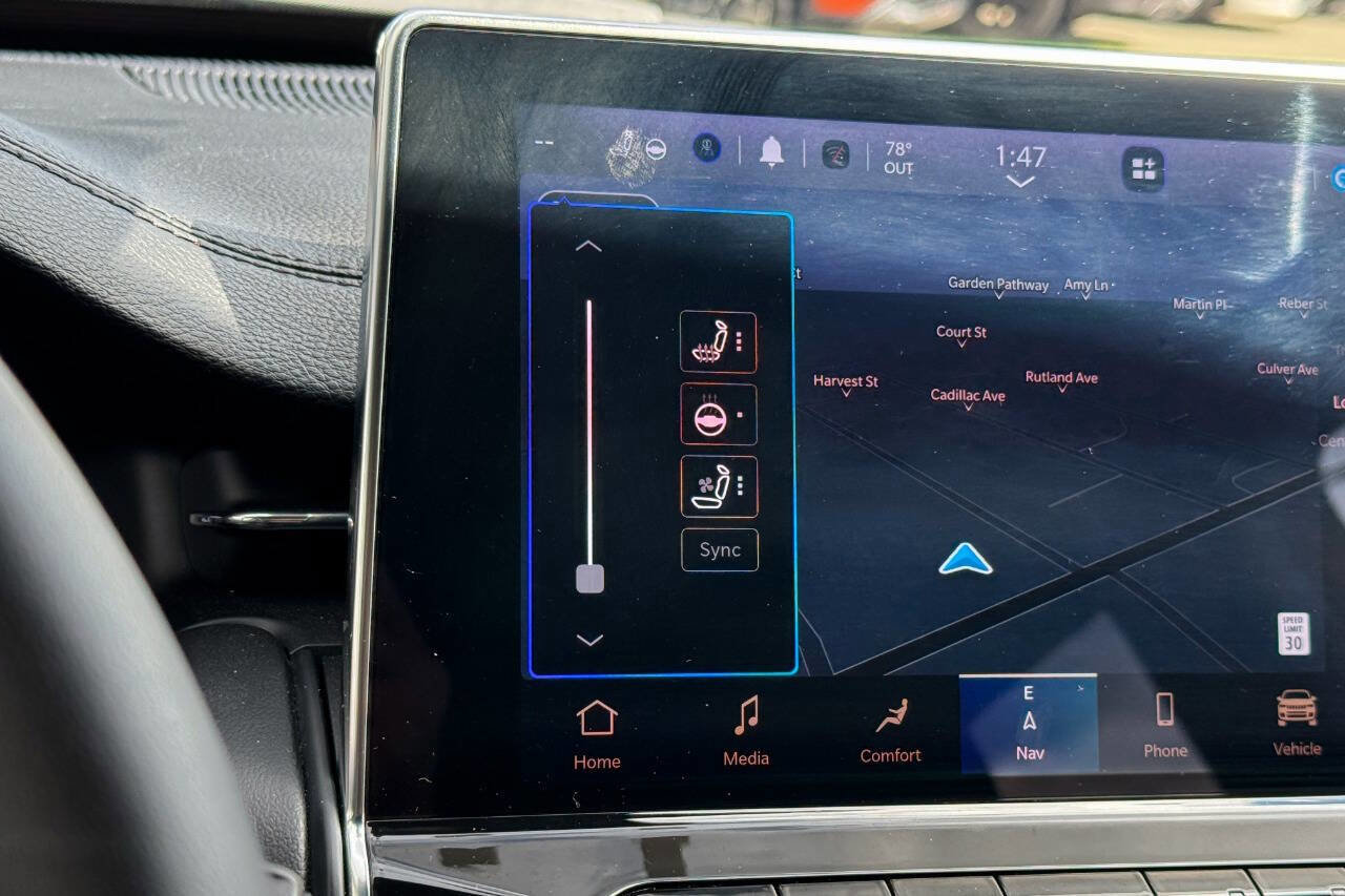 Used 2024 Jeep Compass Limited w/ Sun and Sound Group image 26