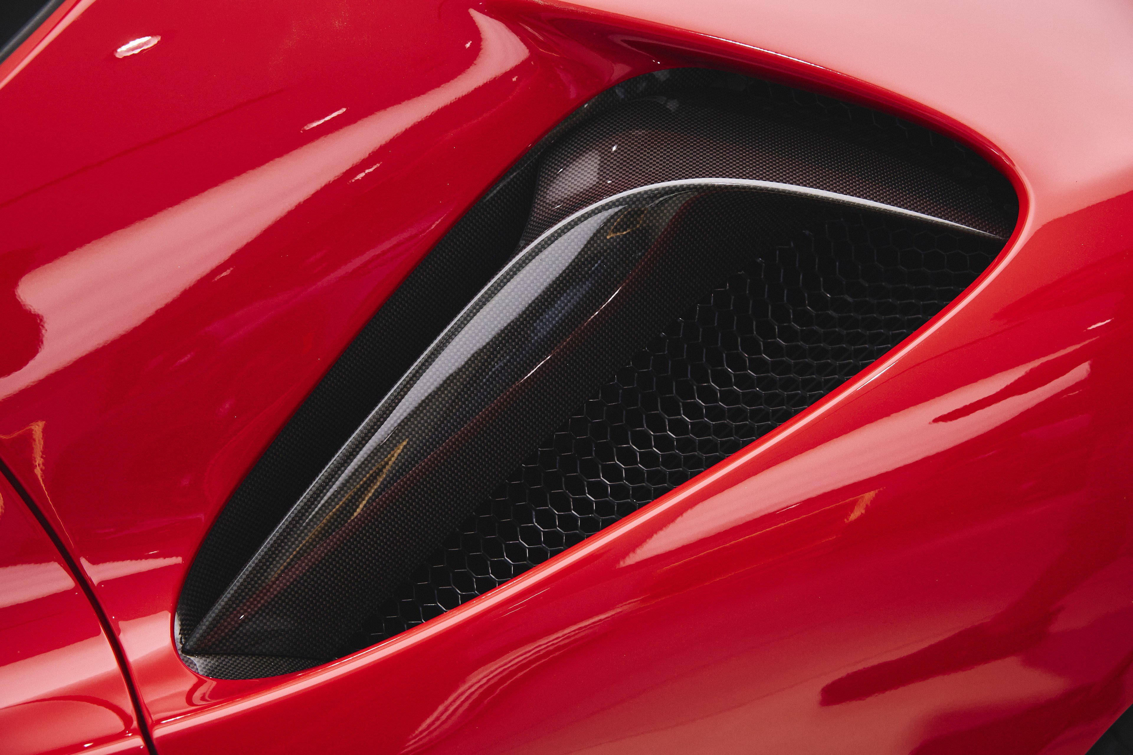 Used 2021 Ferrari SF90 Stradale image 51