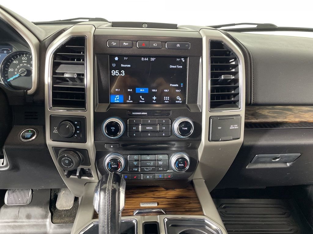 Used 2018 Ford F150 Lariat w/ Equipment Group 502A Luxury AWD/4WD image 15