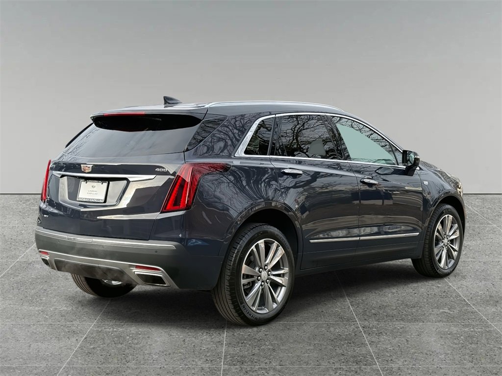 Used 2025 Cadillac XT5 Premium Luxury image 10