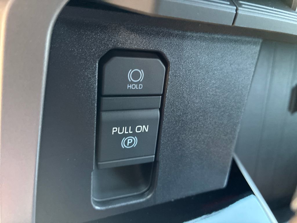 New 2026 Toyota Tundra SR5 image 32