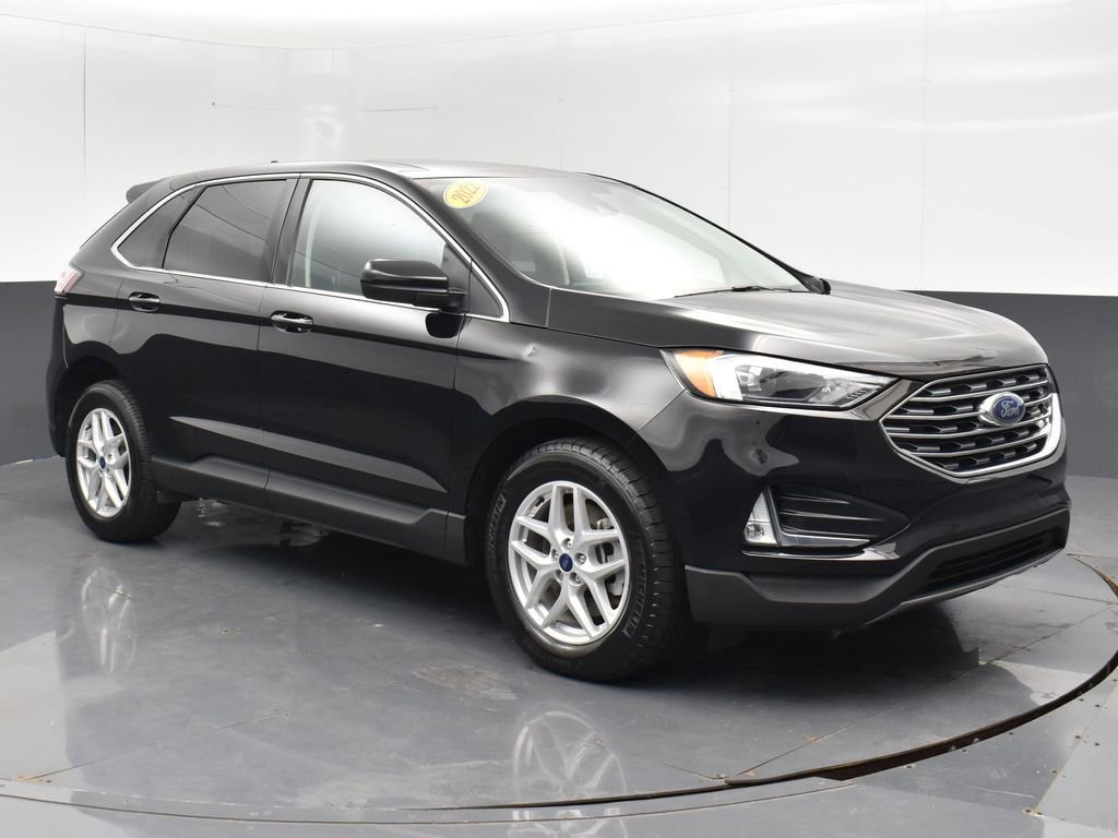 Used 2022 Ford Edge SEL w/ Convenience Package image 2