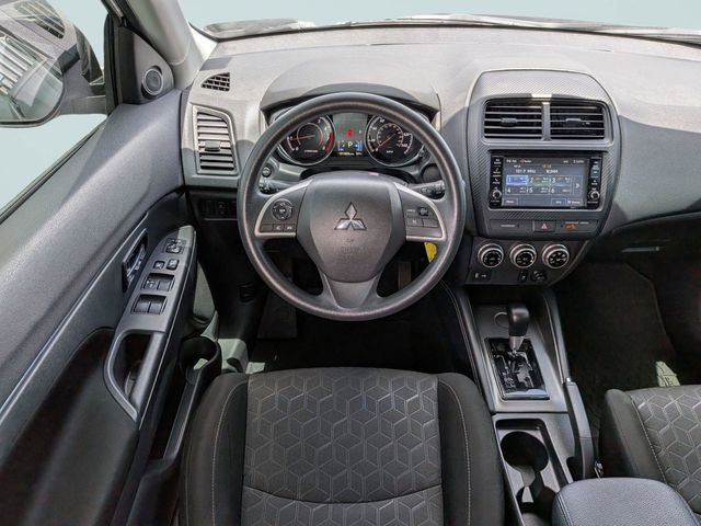 Used 2022 Mitsubishi Outlander Sport ES FWD image 15