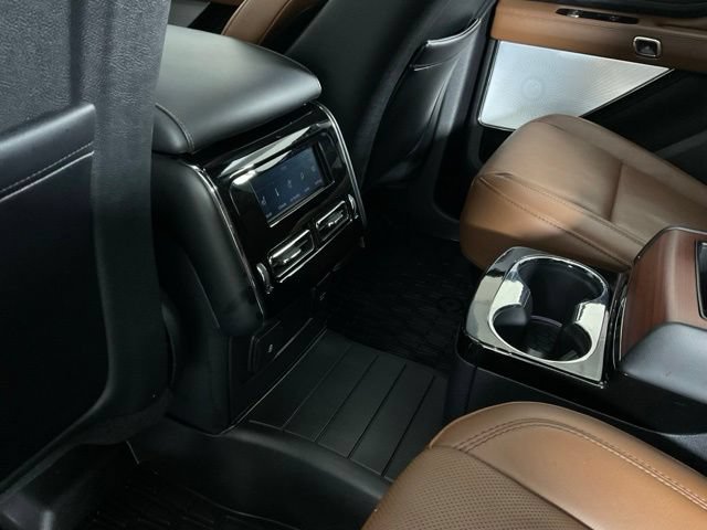 Used 2023 Lincoln Aviator Reserve w/ Equipment Group 201A AWD/4WD image 16
