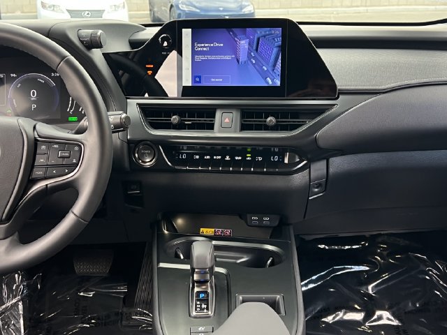 Used 2026 Lexus UX 300h FWD w/ Accessory Package (Z1) image 34