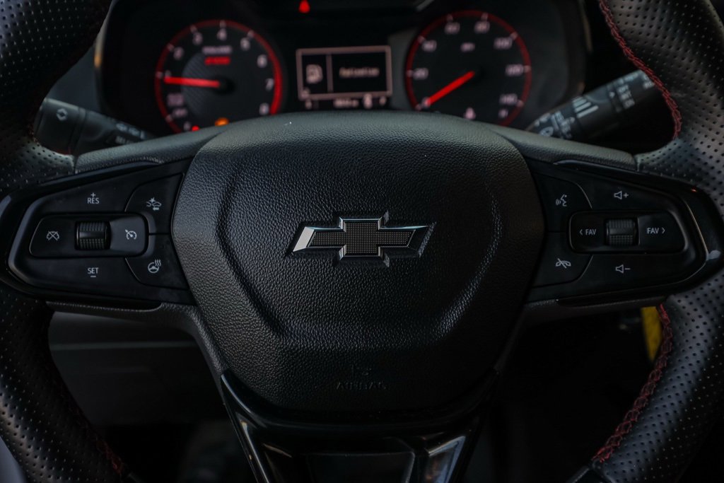 Used 2024 Chevrolet Trax RS w/ Driver Confidence Package image 25