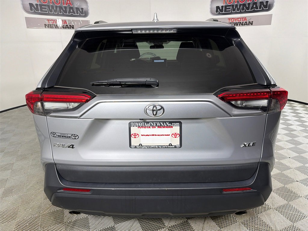Used 2024 Toyota RAV4 XLE image 4