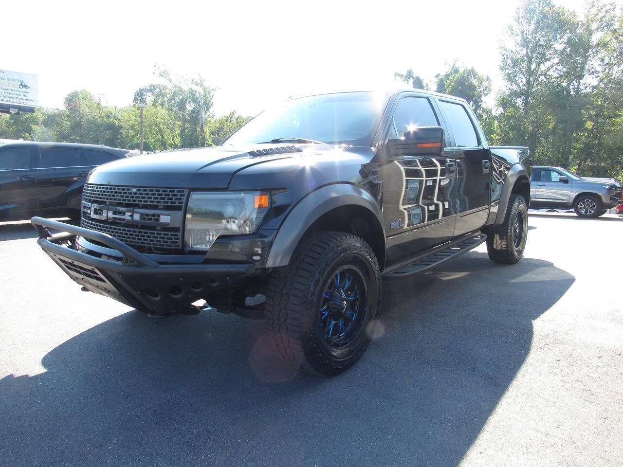 Used 2013 Ford F150 Raptor w/ Luxury Equipment Group AWD/4WD image 8