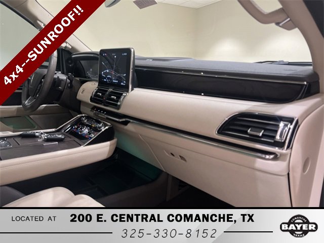 Used 2021 Lincoln Navigator Reserve w/ Luxury Package image 27