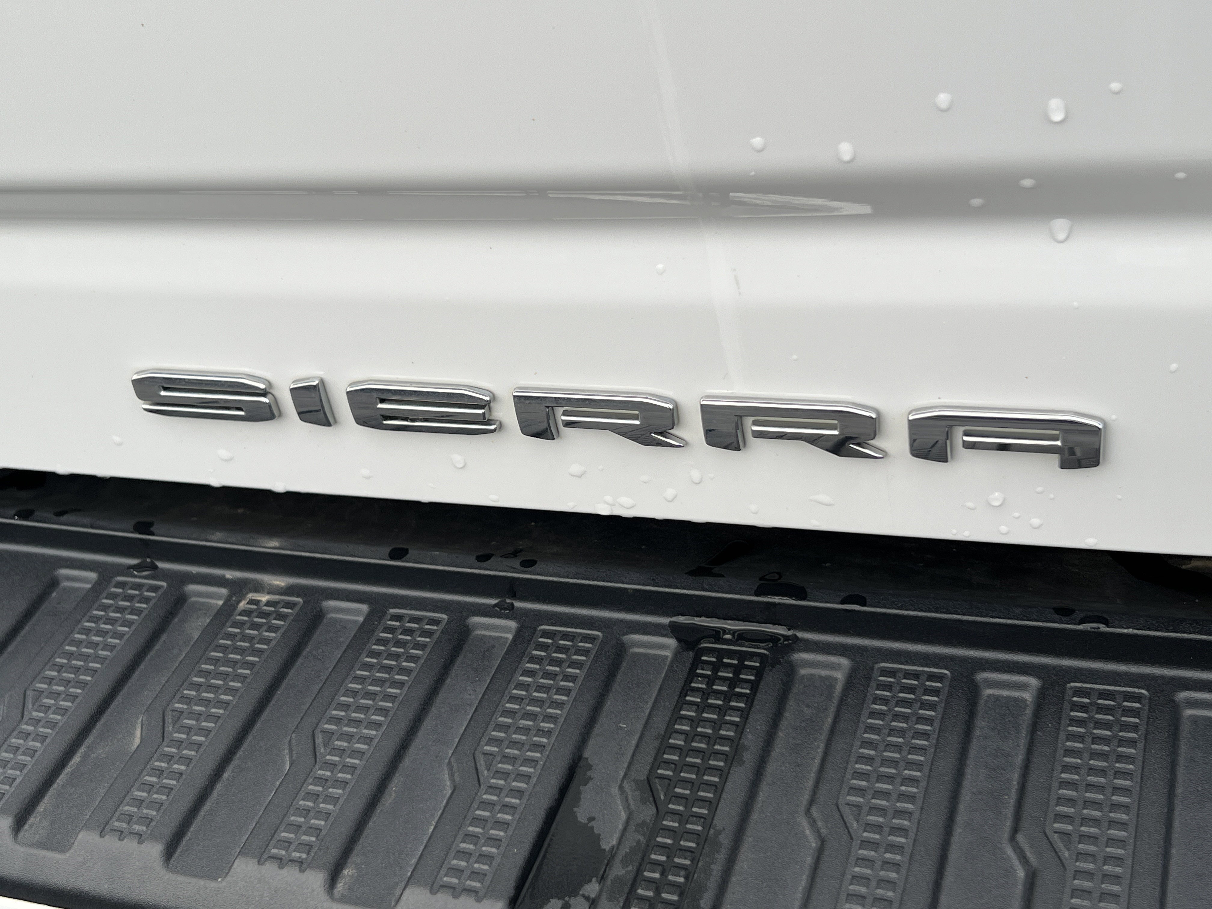 Used 2021 GMC Sierra 3500 Denali w/ Denali Ultimate Package image 9