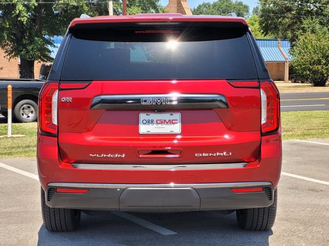 Used 2024 GMC Yukon XL Denali Ultimate AWD/4WD image 5