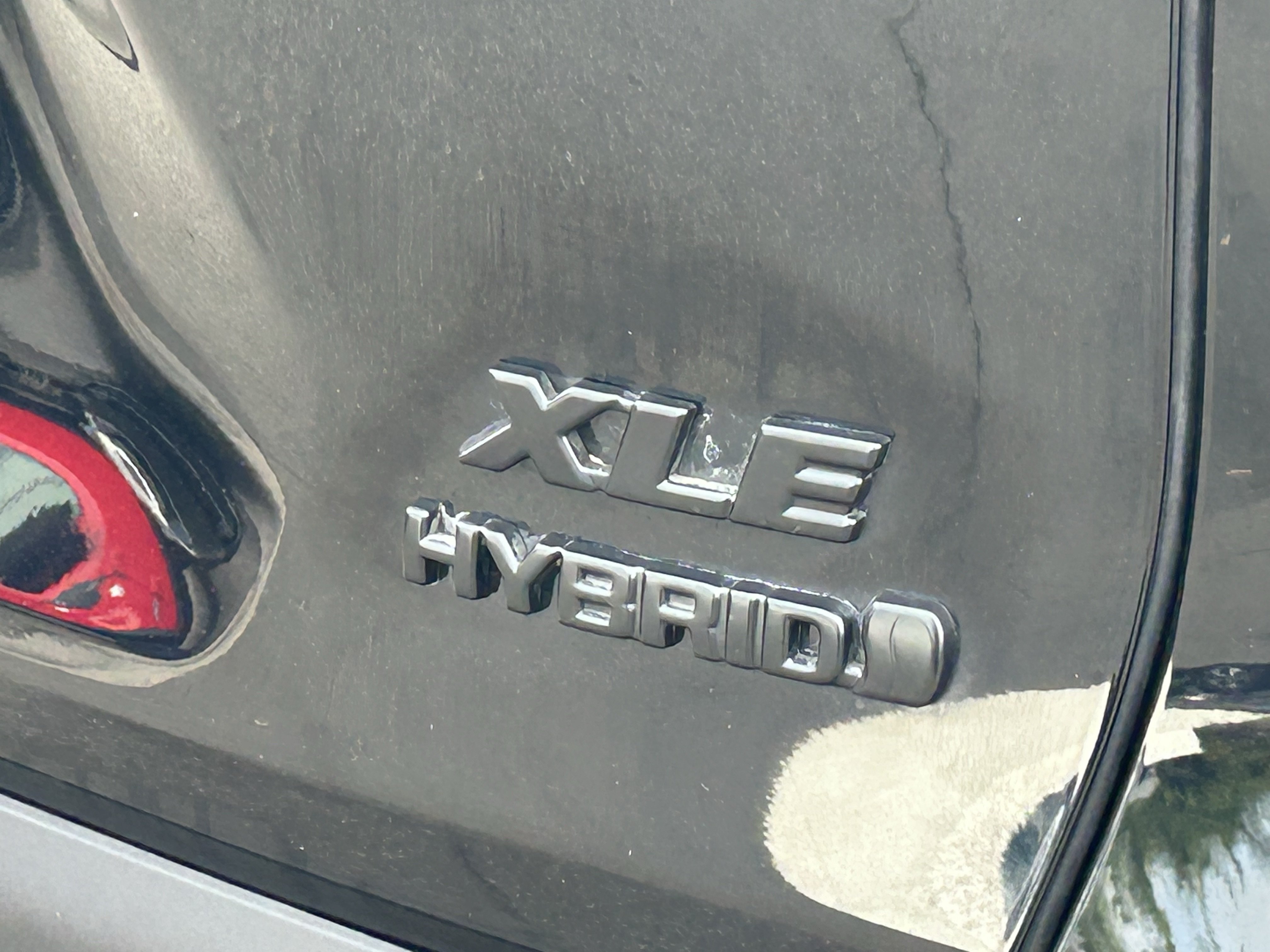 Used 2024 Toyota RAV4 XLE Premium w/ Weather Package AWD/4WD image 4