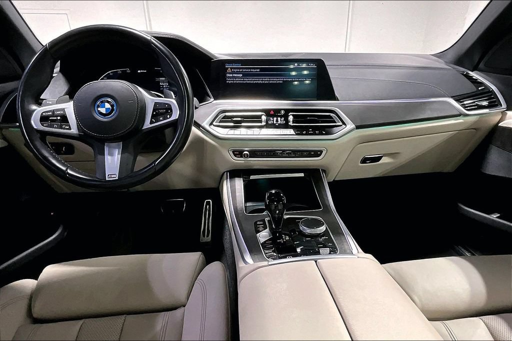 Used 2022 BMW X5 xDrive45e w/ M Sport Package AWD/4WD image 18