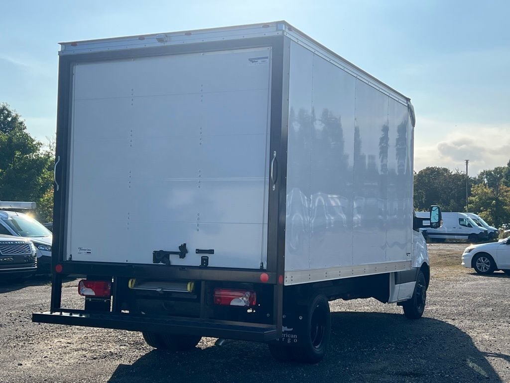 Used 2024 Mercedes-Benz Sprinter 4500 image 10