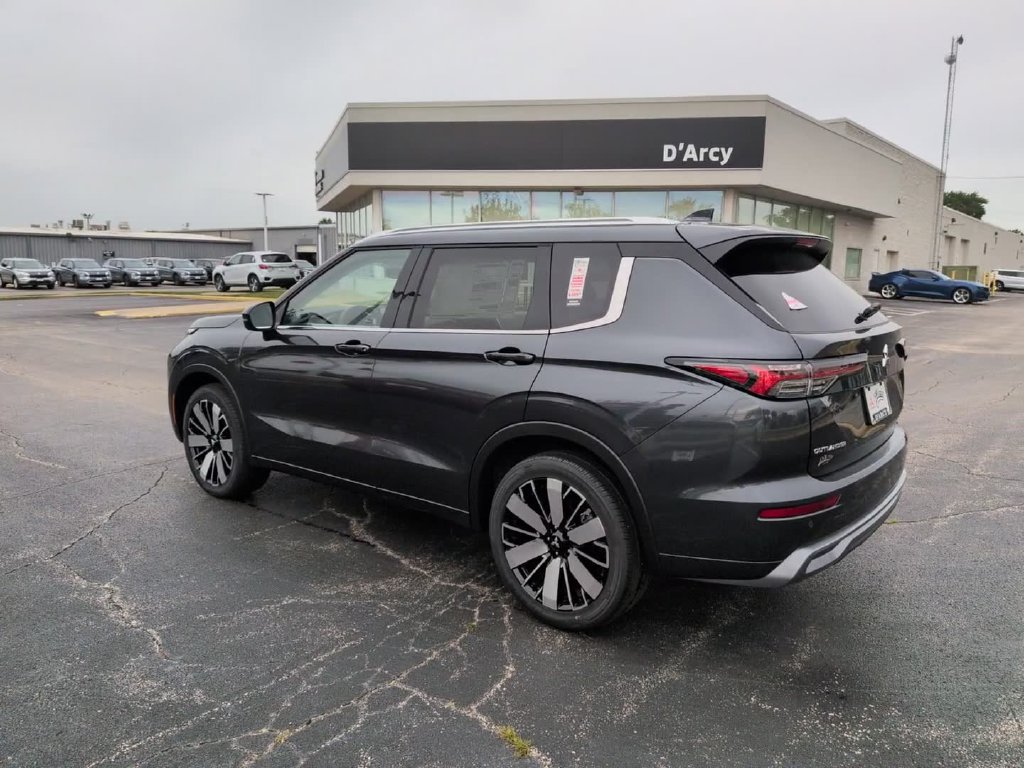 New 2026 Mitsubishi Outlander SEL AWD/4WD image 11