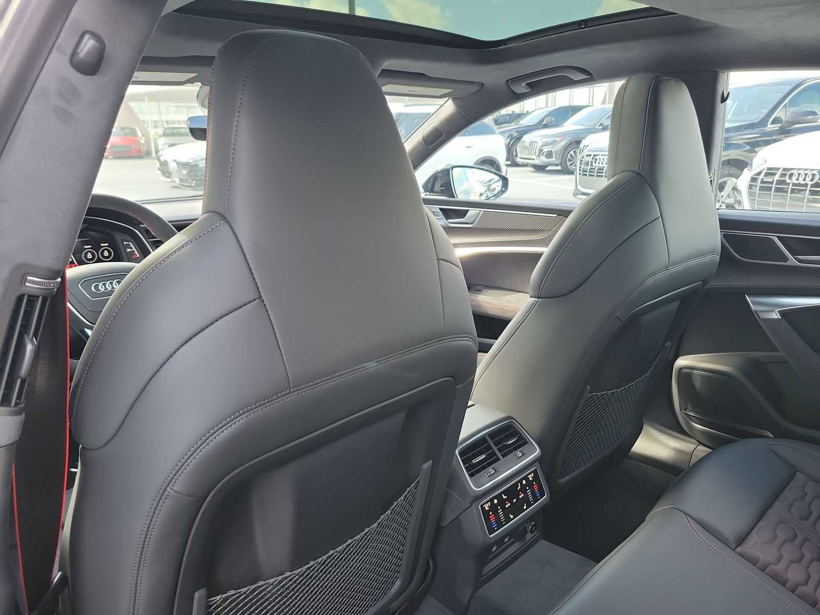 New 2026 Audi RS 7 Performance image 17