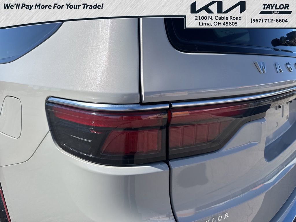 Used 2022 Jeep Wagoneer Series III image 23