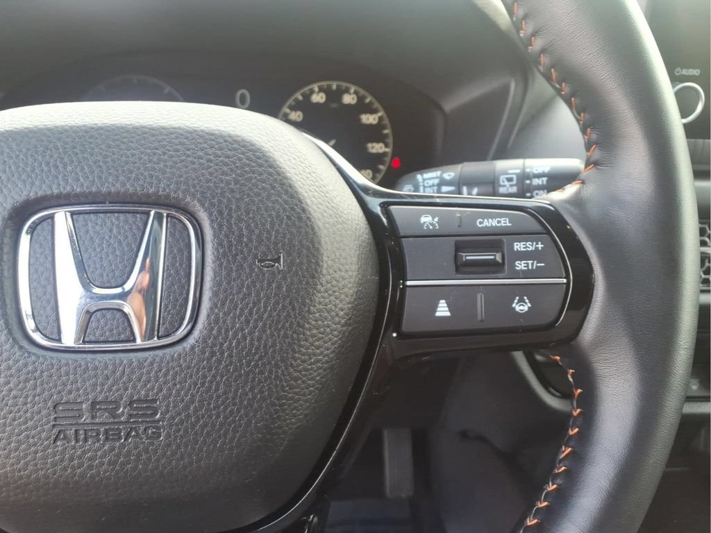 Used 2025 Honda HR-V Sport image 29