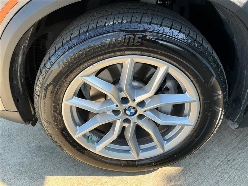 Used 2019 BMW X5 xDrive40i AWD/4WD image 25