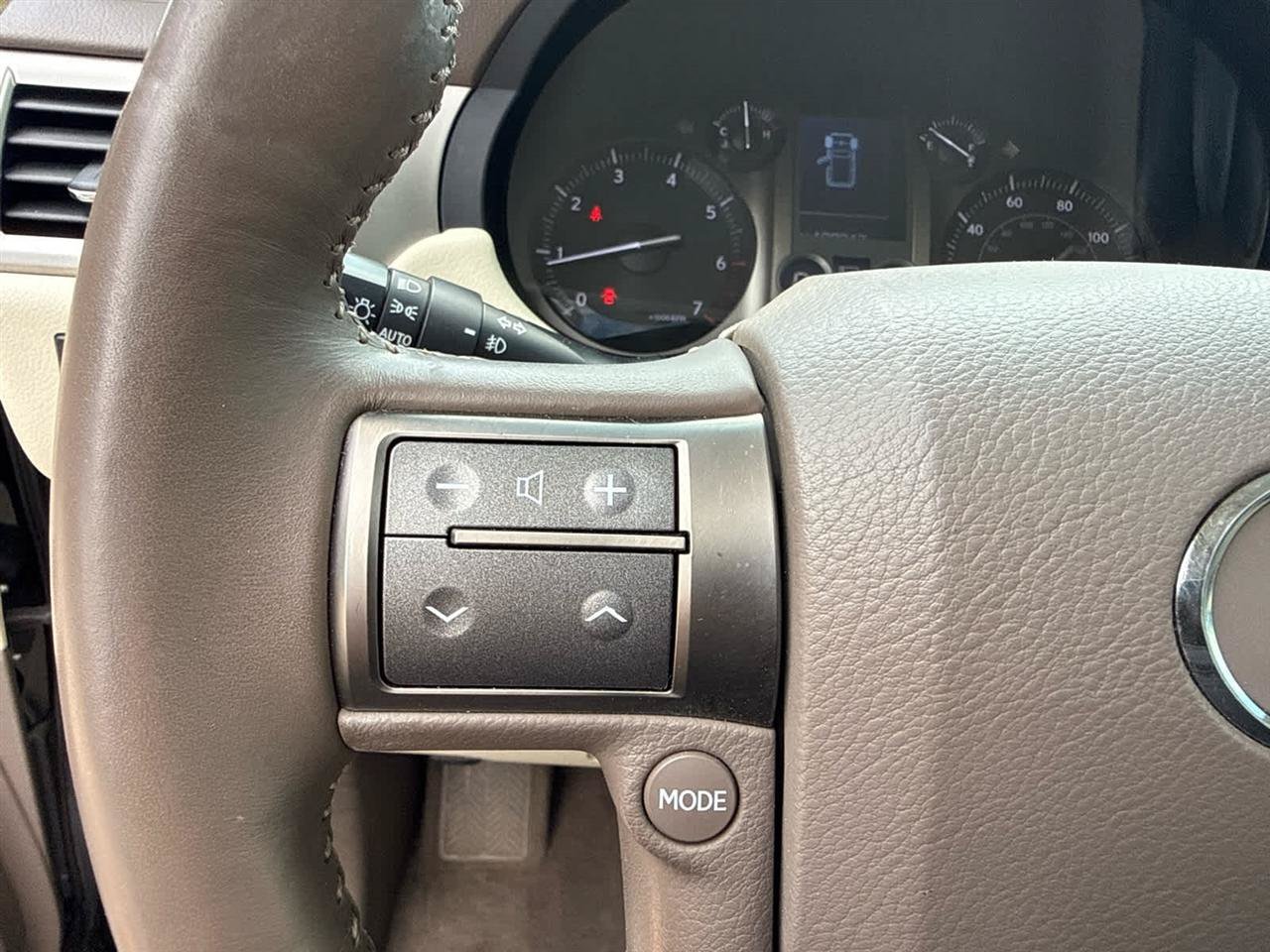 Used 2013 Lexus GX 460 w/ Comfort Plus Pkg AWD/4WD image 20