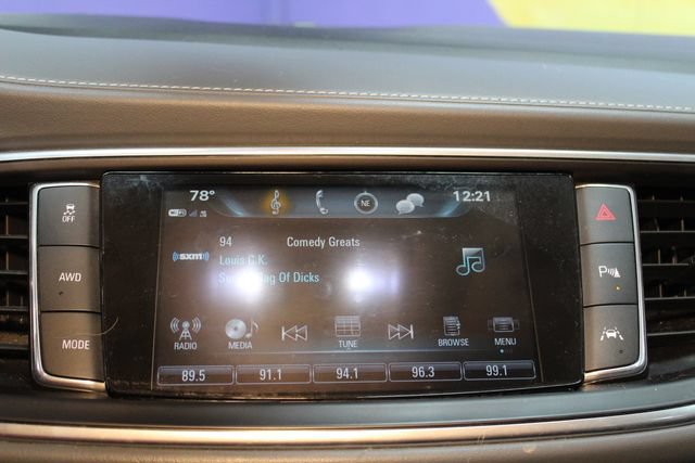 Used 2019 Buick Enclave Premium w/ Experience Buick Package AWD/4WD image 25