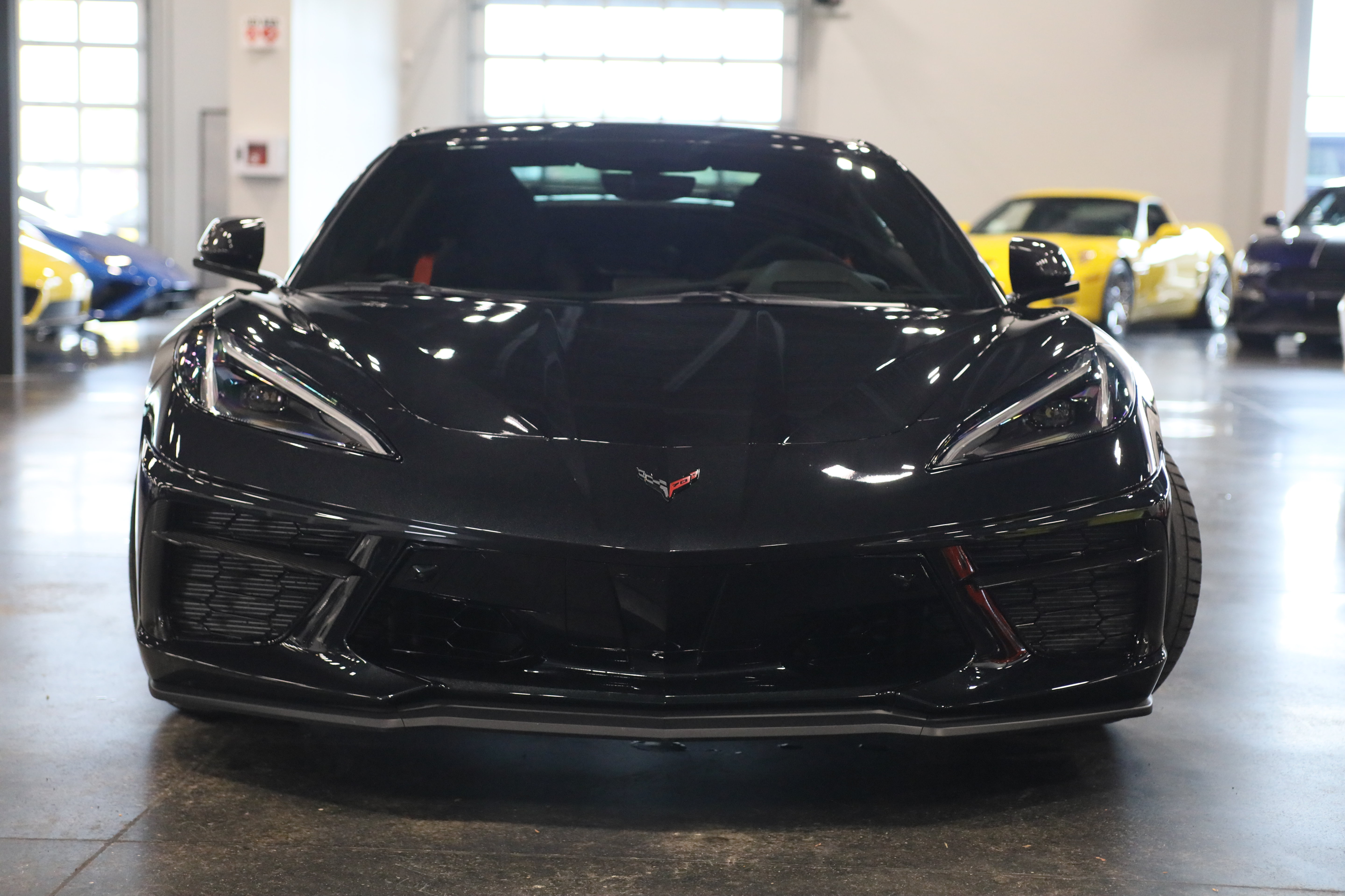 Used 2023 Chevrolet Corvette Stingray Premium Conv w/ Z51 Performance Package RWD image 3