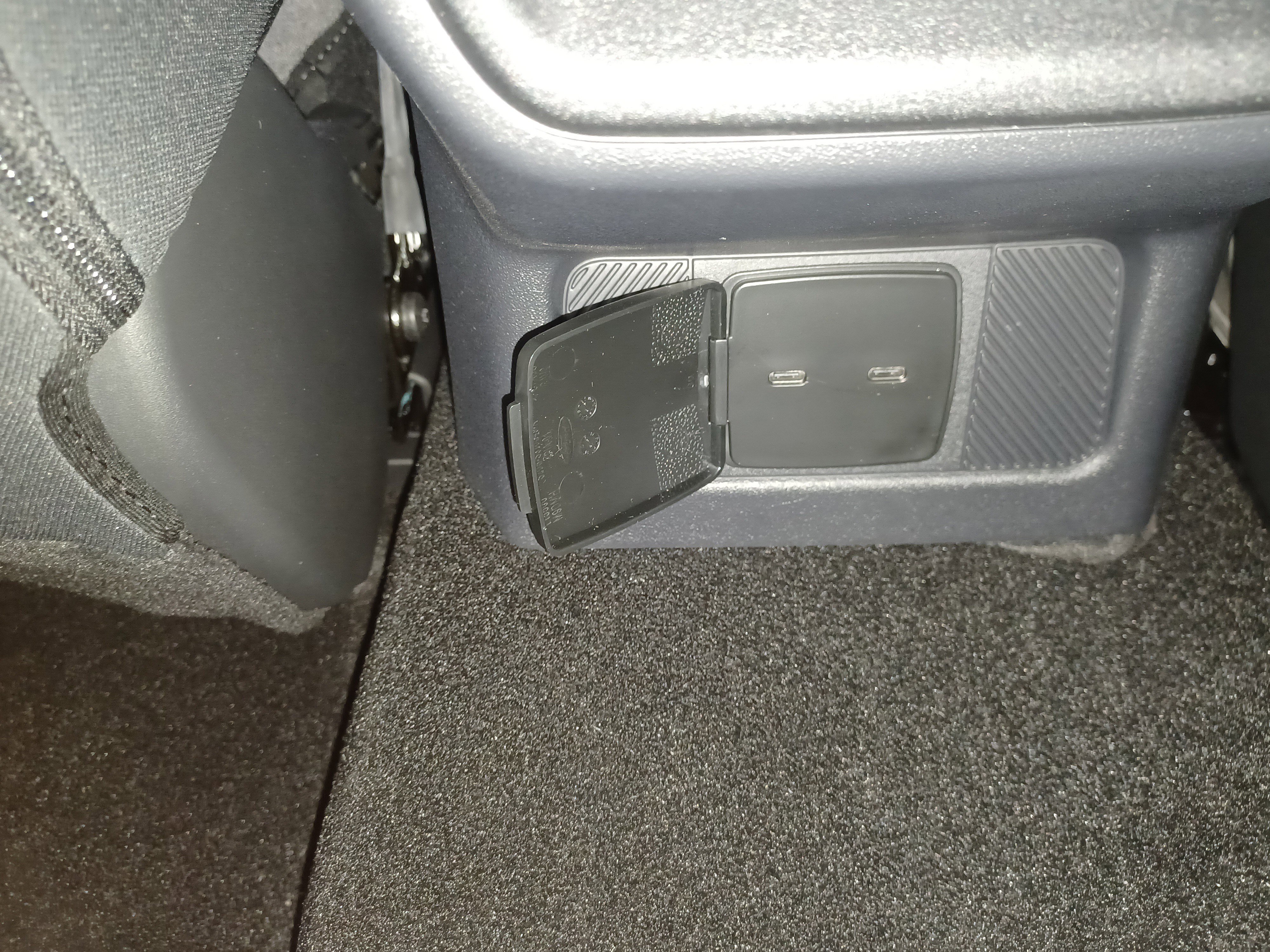 New 2025 Ford Bronco 4-Door image 16