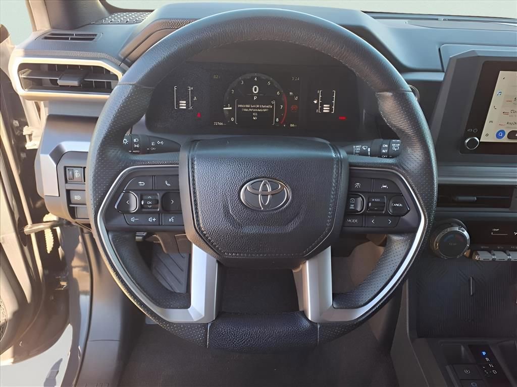 Used 2025 Toyota 4Runner SR5 image 7