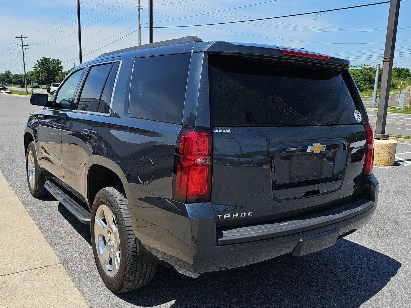 Used 2019 Chevrolet Tahoe LT w/ Max Trailering Package AWD/4WD image 4