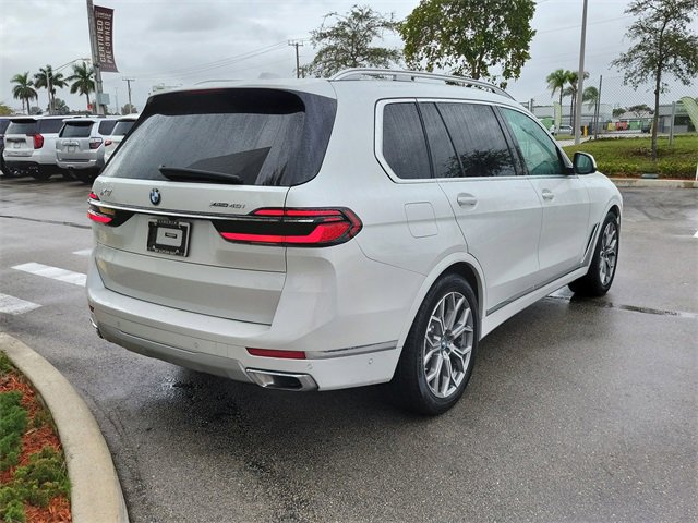 Used 2023 BMW X7 xDrive40i w/ Premium Package image 6