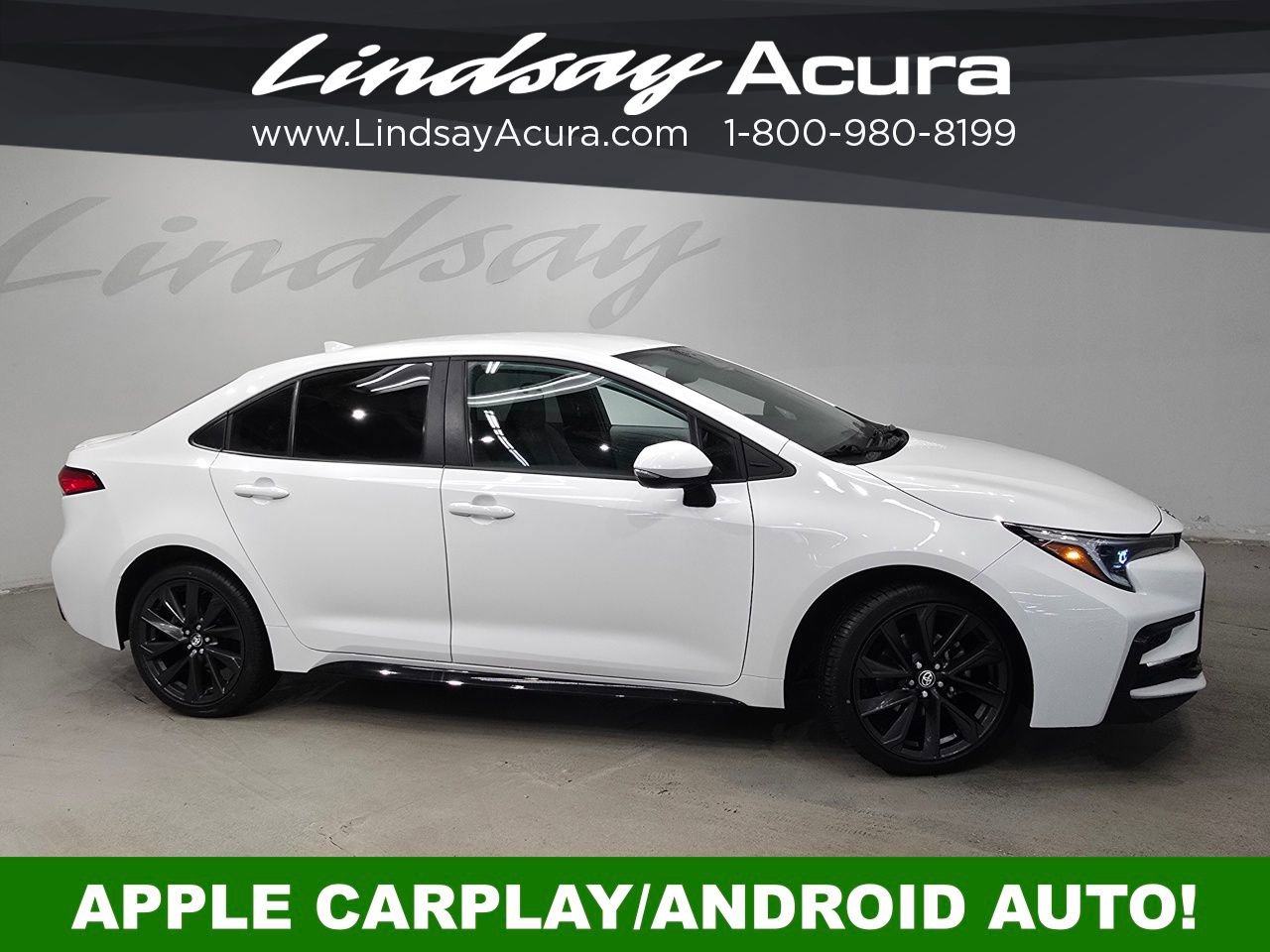 Used 2024 Toyota Corolla SE image 3