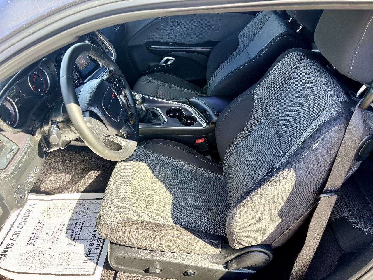 Used 2016 Dodge Challenger R/T RWD image 11