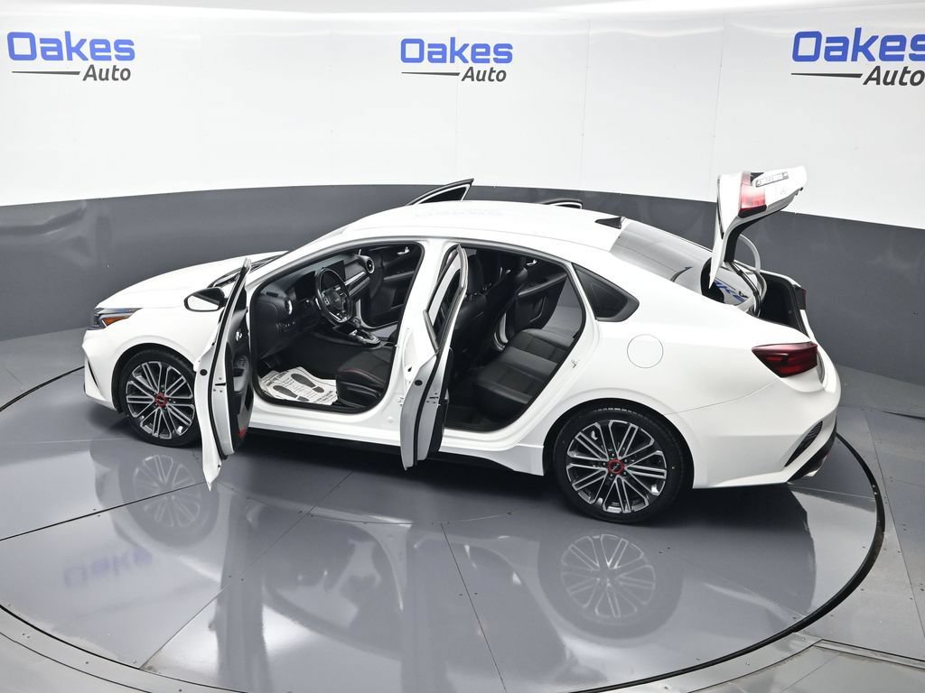 Certified 2023 Kia Forte GT FWD image 59