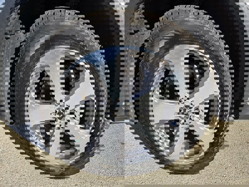 Used 2018 Mercedes-Benz GLC 300 4MATIC Coupe w/ Premium Package image 9