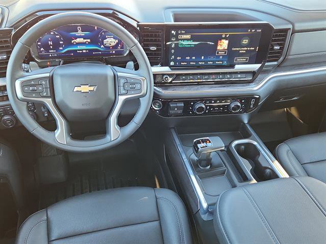Used 2024 Chevrolet Silverado 1500 LTZ w/ LTZ Premium Package image 11
