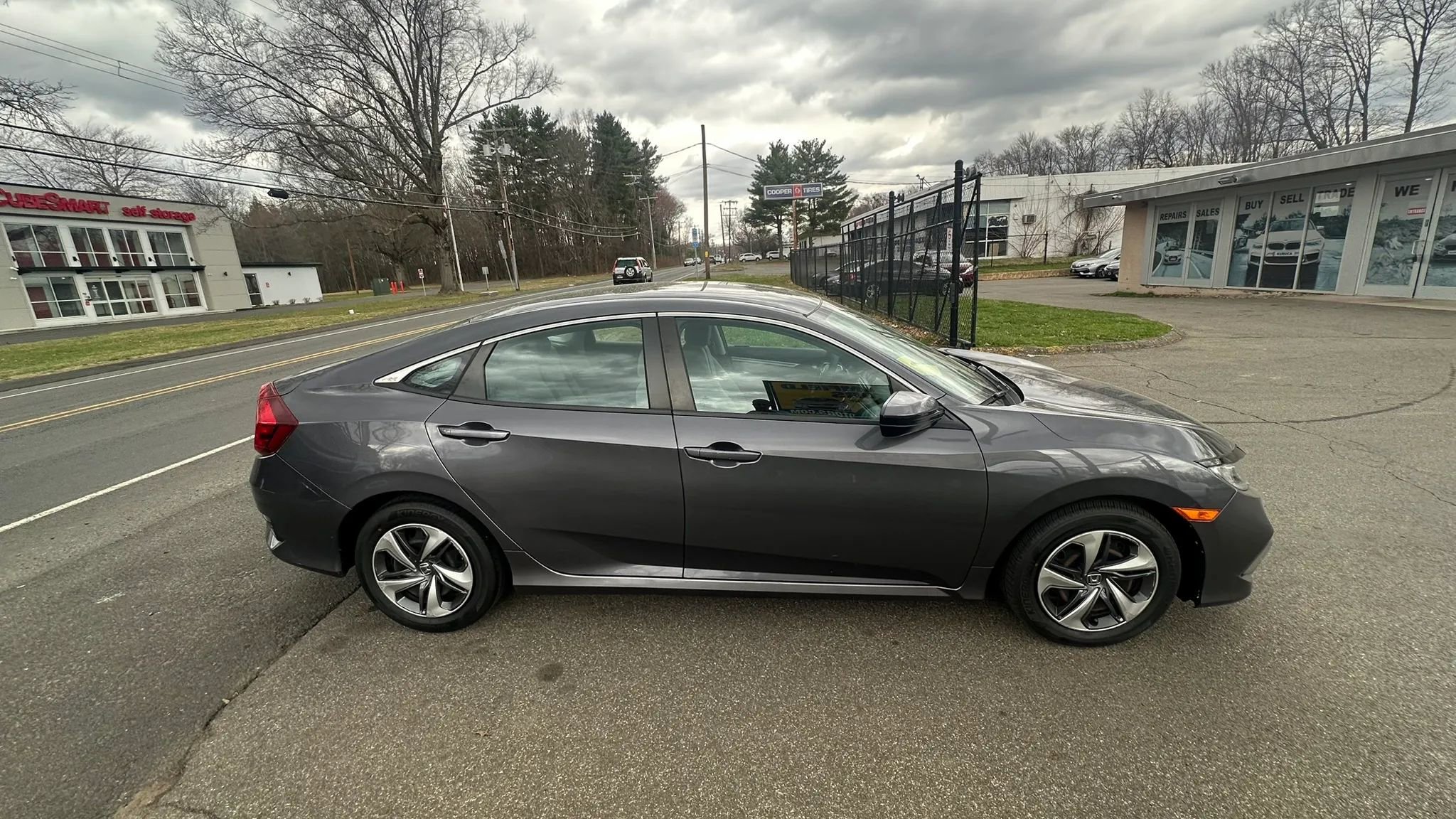 Used 2019 Honda Civic LX image 4