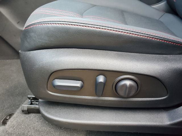 Certified 2023 Chevrolet Equinox RS image 22