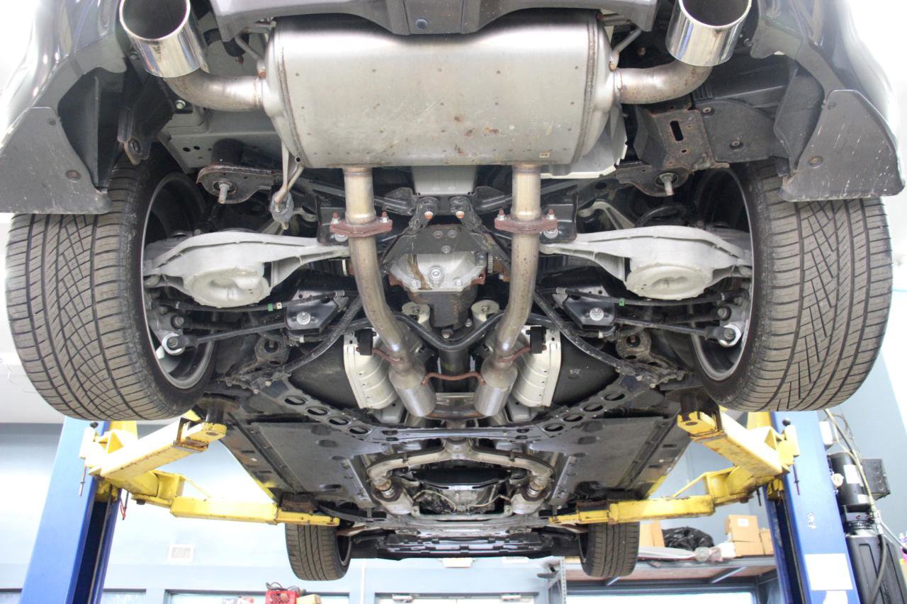 Used 2010 Nissan 370Z Touring w/ Sport Pkg image 96