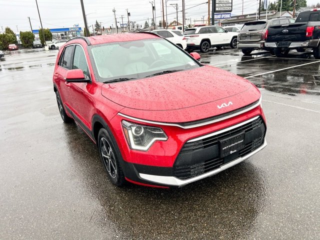 Used 2024 Kia Niro EX image 5