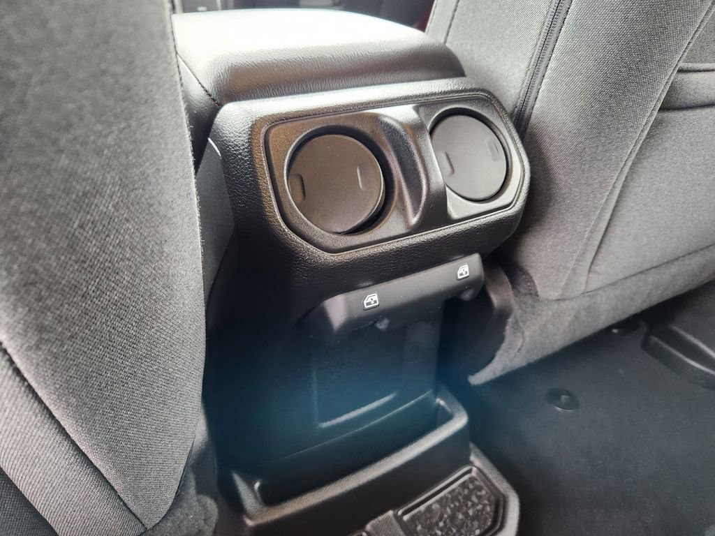 Used 2025 Jeep Wrangler Unlimited Sport S 4xe AWD/4WD image 35