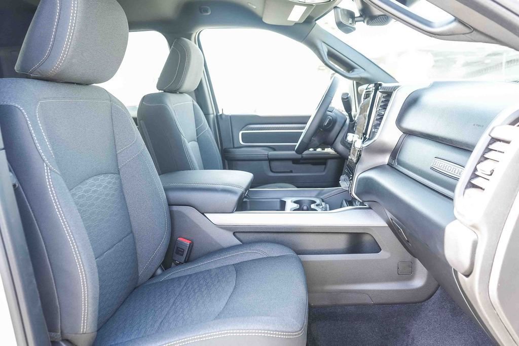 New 2026 RAM 2500 Big Horn AWD/4WD image 17