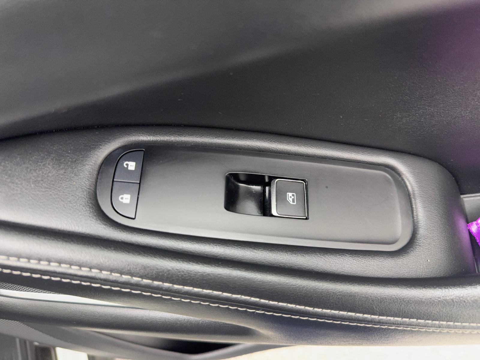 Used 2023 INFINITI QX60 Sensory w/ Vision Package FWD image 35