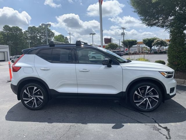Used 2020 Volvo XC40 T5 R-Design w/ Protection Package Premier AWD/4WD image 9