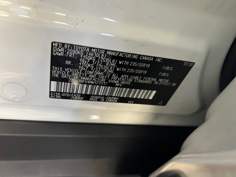 Used 2021 Toyota RAV4 XLE Premium image 39